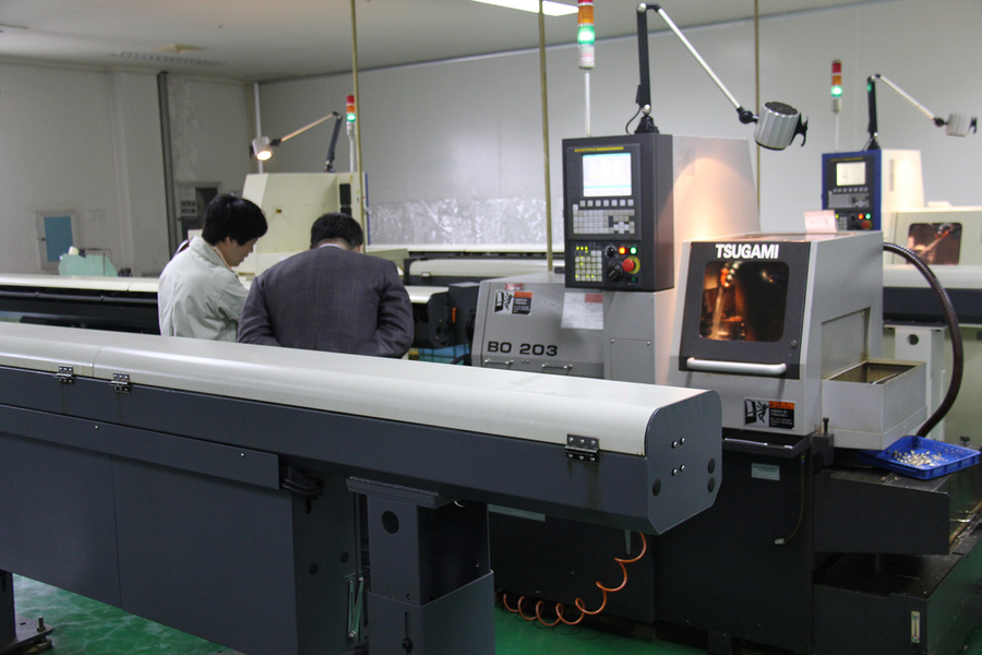 Opto-Edu (Beijing) Co., Ltd. linea di produzione in fabbrica